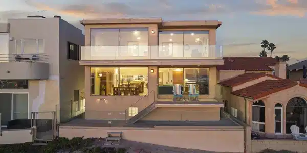 2421 Ocean Drive