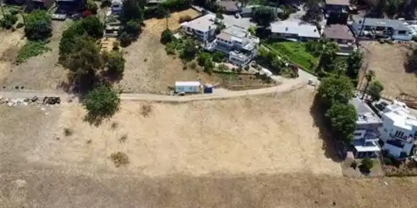 1 Barryknoll Drive