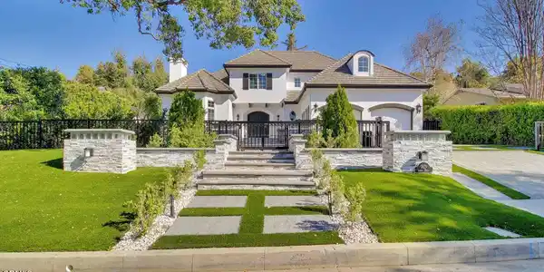 1929 Lyans Drive