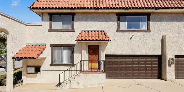 524 E Graves Avenue