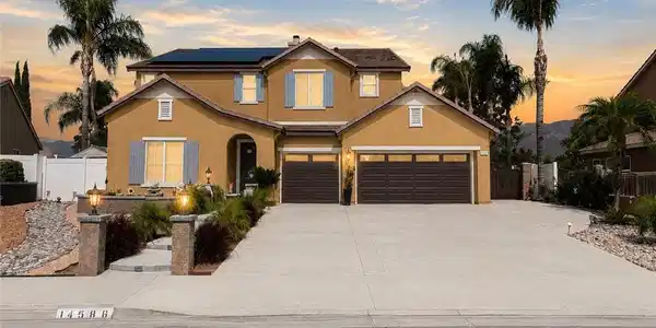 14586 Willow Leaf Road