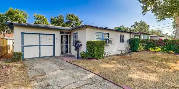 597 W Mendocino Street