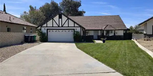 39657 Baldi Court
