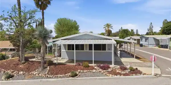 15181 Van Buren Boulevard