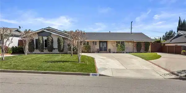 5552 Pebble Beach