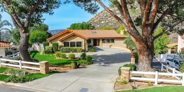 25710 Caryn Court