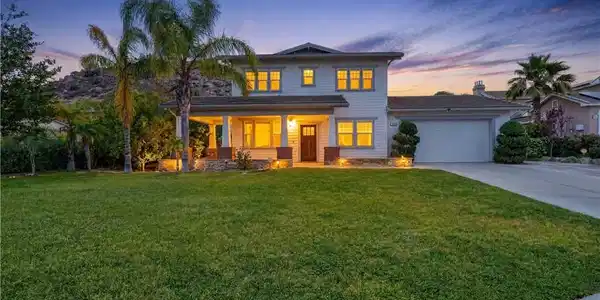2883 Wolfson Circle