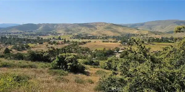 0 Sierra Highway
