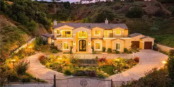 833 Silver Valley Trail