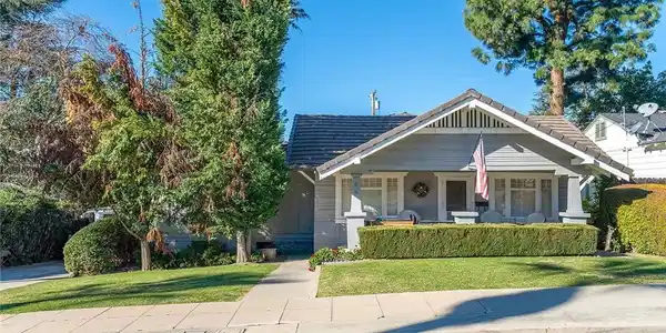 319 N Encinitas Avenue