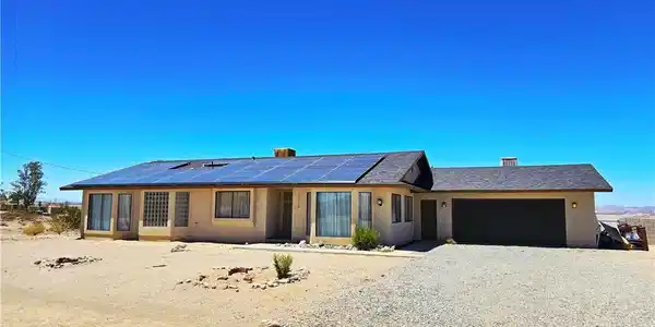 75270 Cottonwood Drive