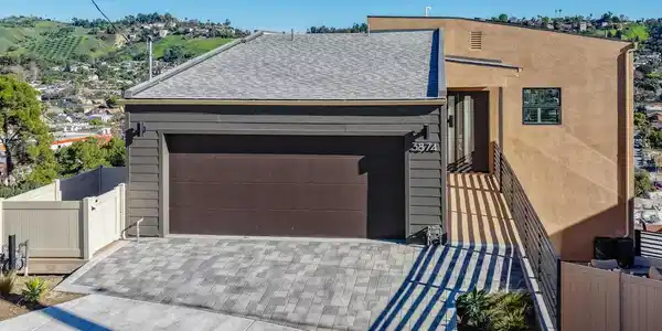 3874 W Point Drive