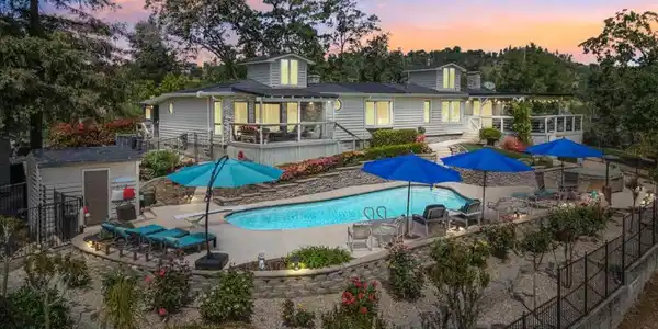 15907 Cindee Lane