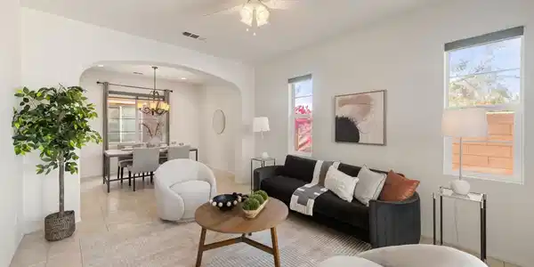 623 Calle Vibrante