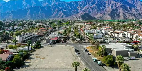 78181 Avenida La Fonda
