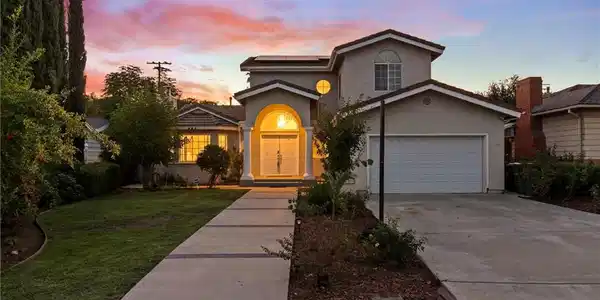 323 Santa Rosa