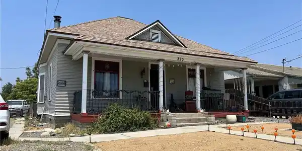 316 W Lugonia Avenue