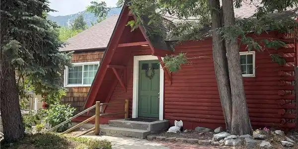 Image 3