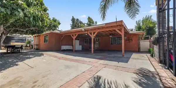 11926 Kathyann Street