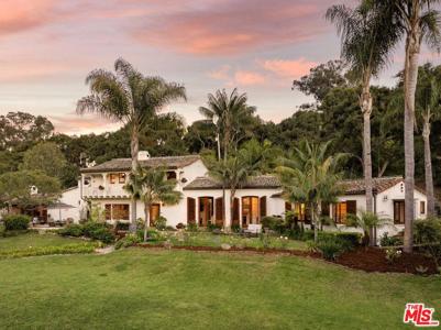 4005 Lago Drive