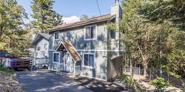 1187 Scenic Way