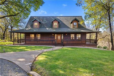 2795 Louis Court