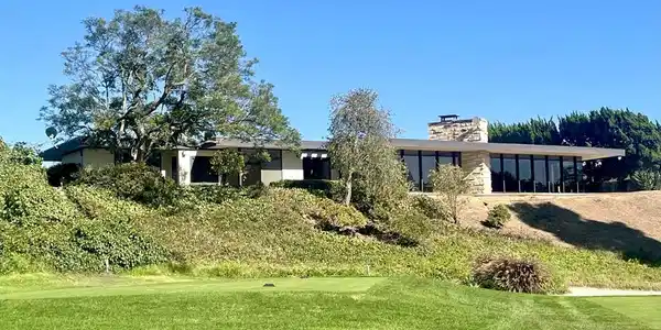4787 Clubhouse Drive