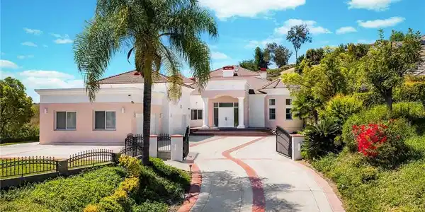 689 Leyland Drive