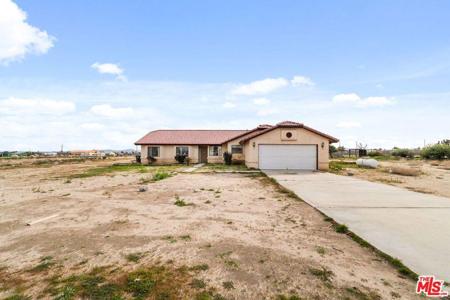 13377 Paramount Road