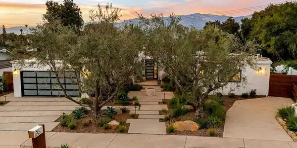1250 Bel Air Drive