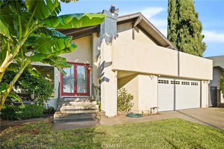 2229 Chesterton