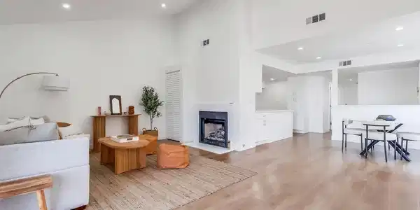 946 W 220th Street