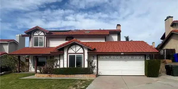 6312 N. Pine Avenue