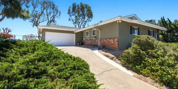 4543 Peak Ct