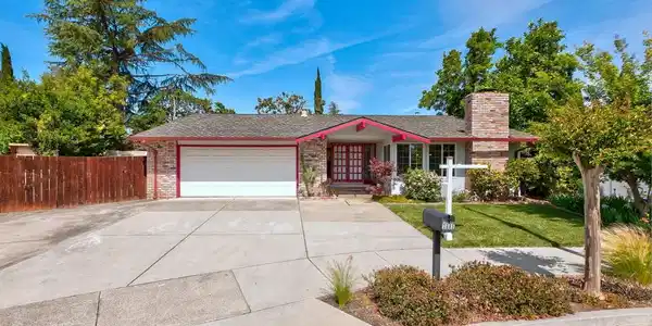 7685 Los Padres Court