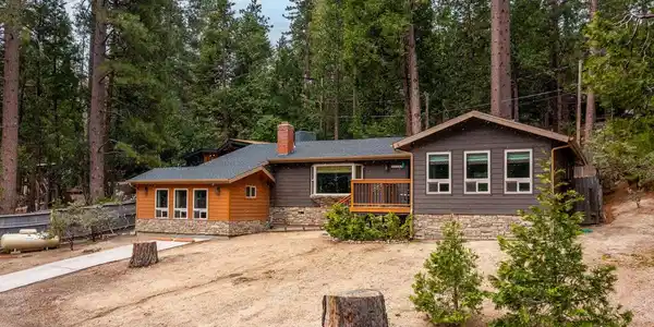 25169 Franklin Drive