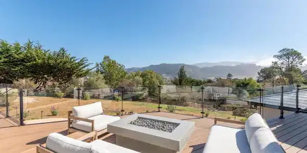 25815 Rio Vista Drive