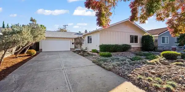 1668 Nora Way