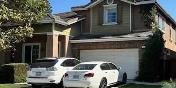 106 Fernpine Lane