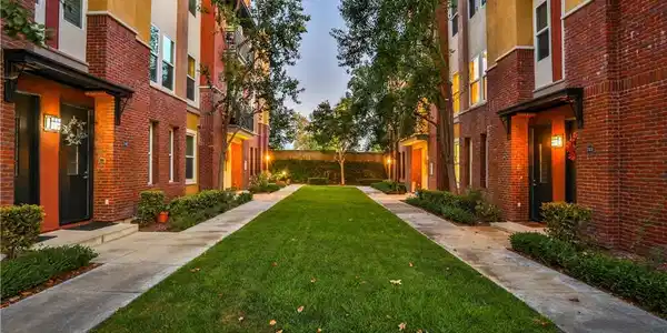 744 W 1st Street