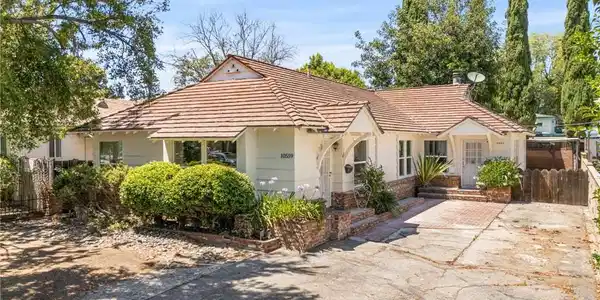 10559 Camarillo