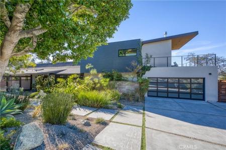 1652 Encino Court