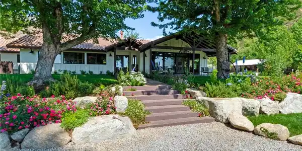 37547 Oak Glen Road