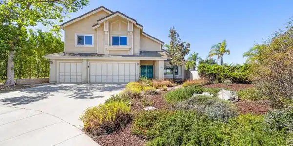 6708 Lafayette Court