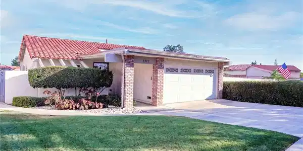 1372 Branch Circle