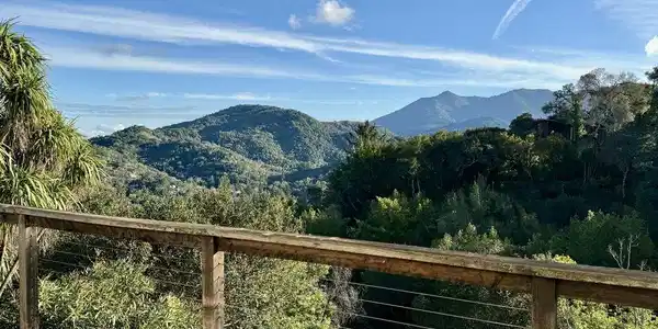 412 Scenic Road