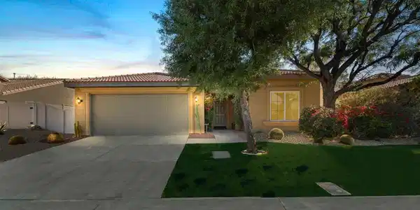 9086 Silver Star Avenue