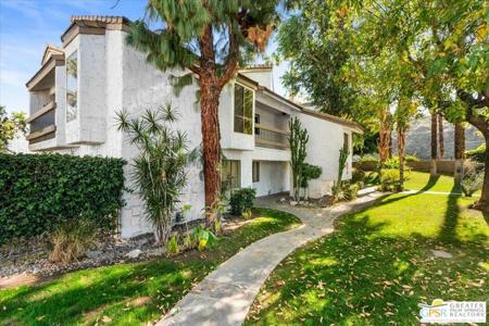 5125 E Waverly Drive