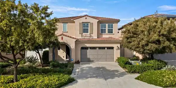 1551 E Colver