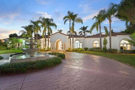 6998 Rancho La Cima
